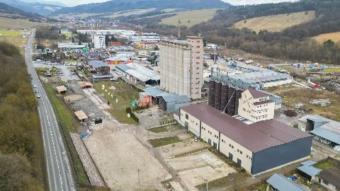 Mill Building and Pressing Plant